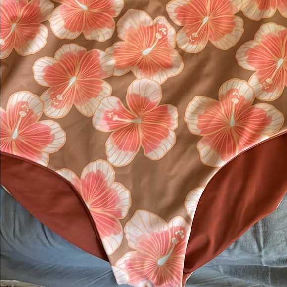 Custom made full bottom one piece bikini - Picture 2 of 2